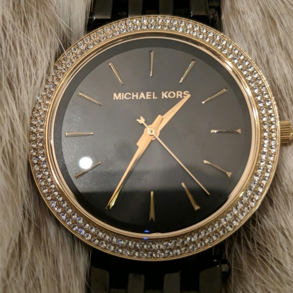 Michael Kors Watch (It works!) - Picture 4 of 6